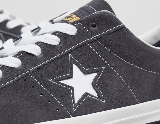 ONE STAR SDE BLK/WHT