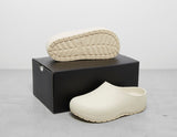CLASSIC ICON CLOG STUCCO