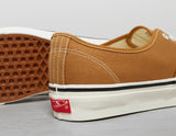 AUTHENTIC DCK BWN/BWN/WH