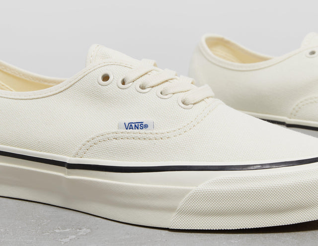 AUTHENTIC DCK WHT/WHT/WH