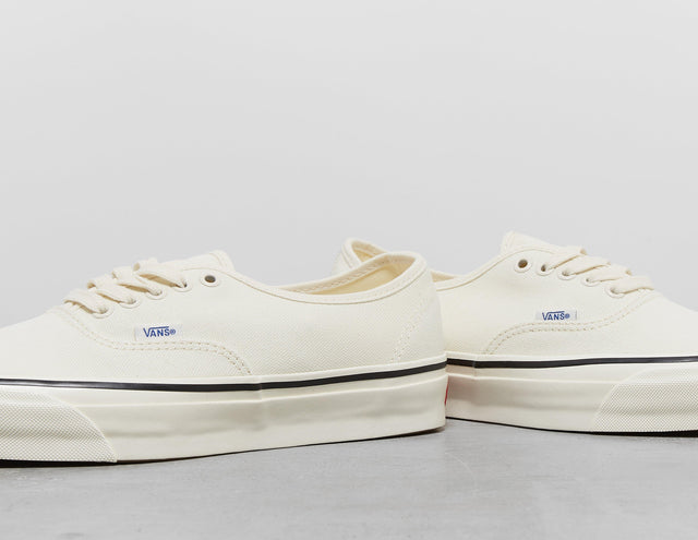AUTHENTIC DCK WHT/WHT/WH