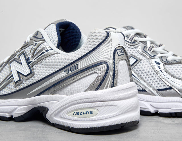 740 WHT/SIL/NVY