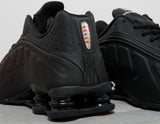 SHOX R4 BLK/BLK/BLK
