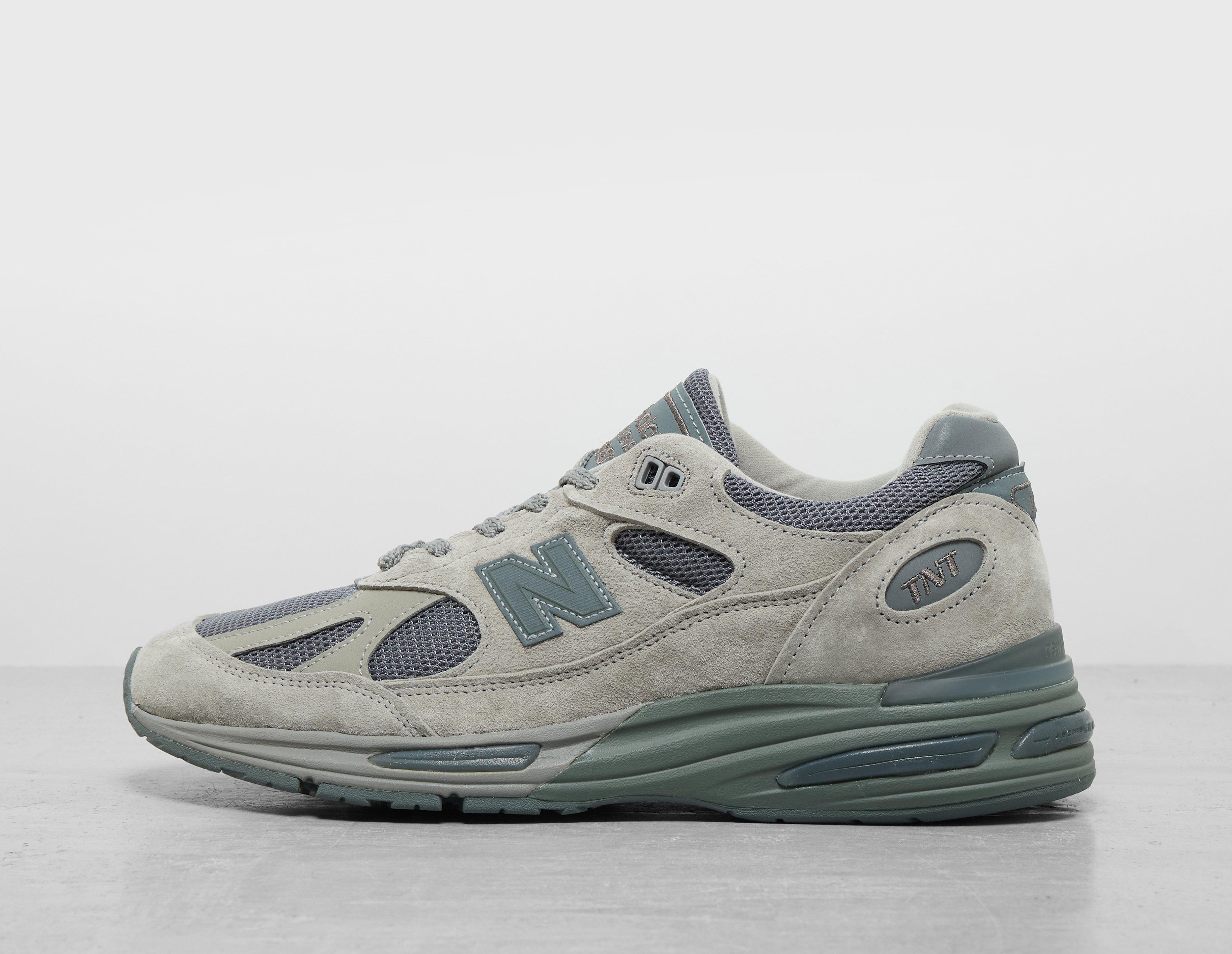 Grey New Balance x thisisneverthat 991v2