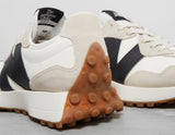327 WHT/BLK/WHT