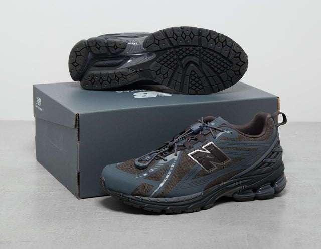 1906 NS BLK/BWN