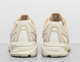 740 WHT/BWN/WHT