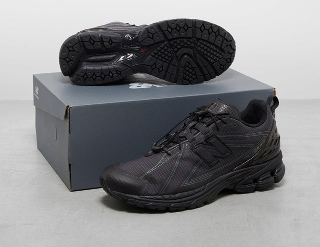 1906 NS BLK/BLK/BLK