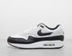 MAX 1 WHT/BLK/PLAT