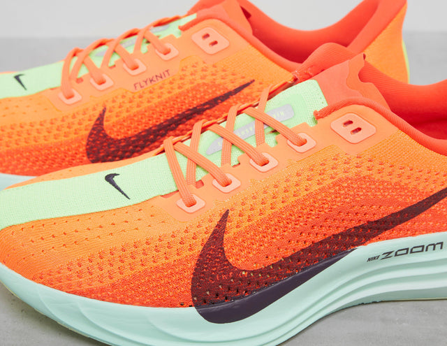 !PEG PLUS RED/GRB/BLK