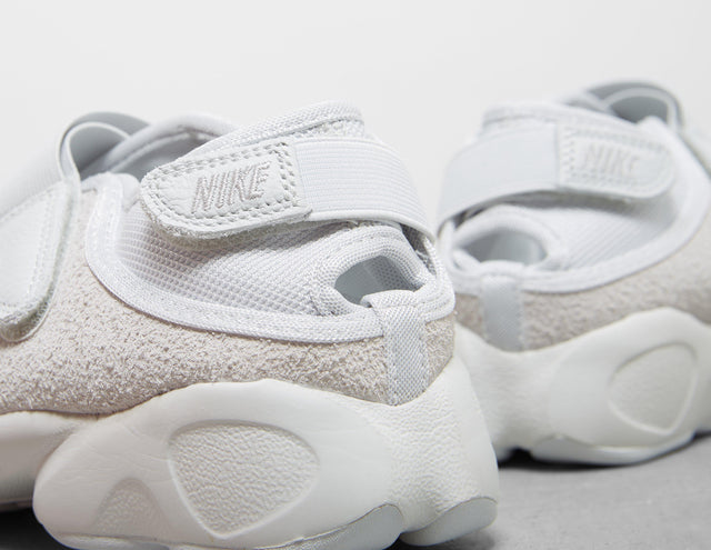 AIR RIFT GRY/GRY