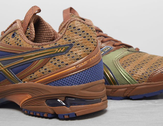 UB9 GEL DS TR 14 BWN/BLU