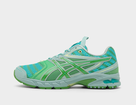 UB9-S GEL-DS TRAINER 14