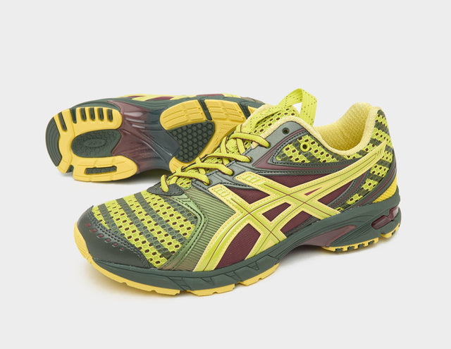 UB9-S GEL-DS TRAINER 14