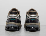 GEL KIN FLU BWN/GRN/BLK