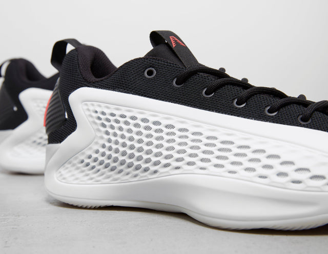 !AE WHT/BLK/WHT