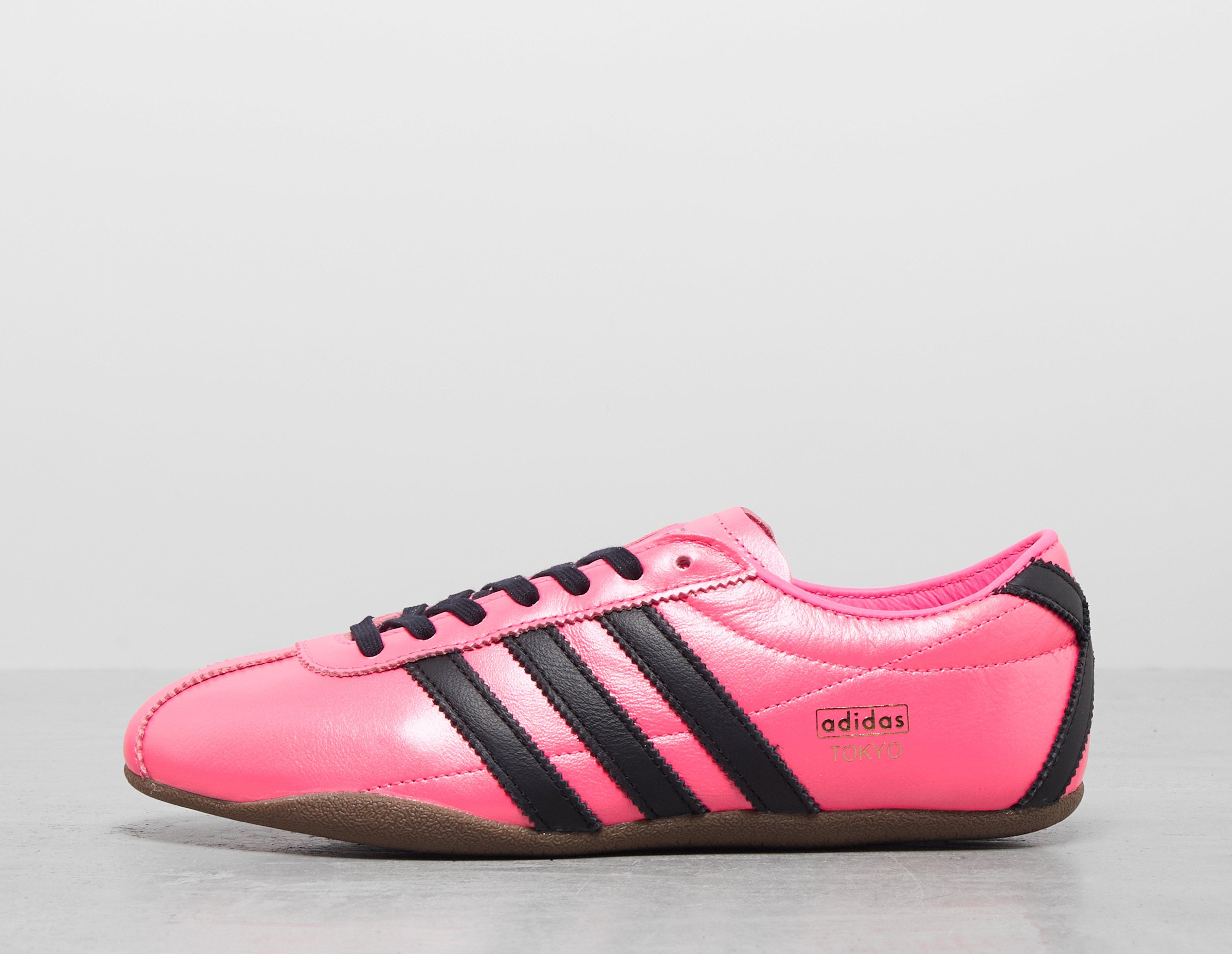 Pinky.☆*° RP01とRP03 Kidrobot Pinky and The Brain Radioactive Glow-in-The-Dark