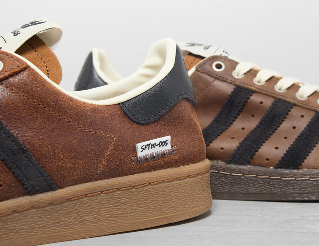 !SUPERSTAR STFM ORG/BLK/B