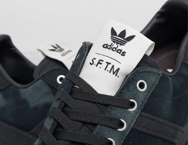 !SUPERSTAR STFM BLK/GRY/B