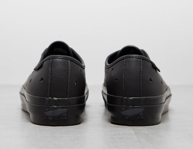 !AUTHENTIC VIB BLK/BLK/BL