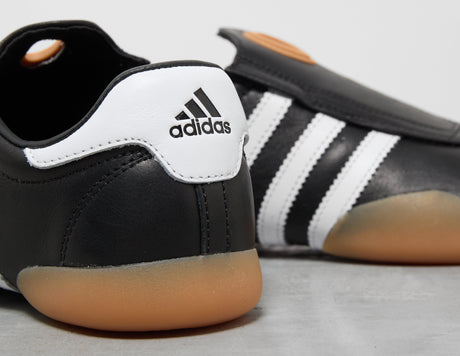 TAEKWONDO M BLK/WHT/GUM