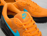 MAX 90 ORG/BLU/BLK