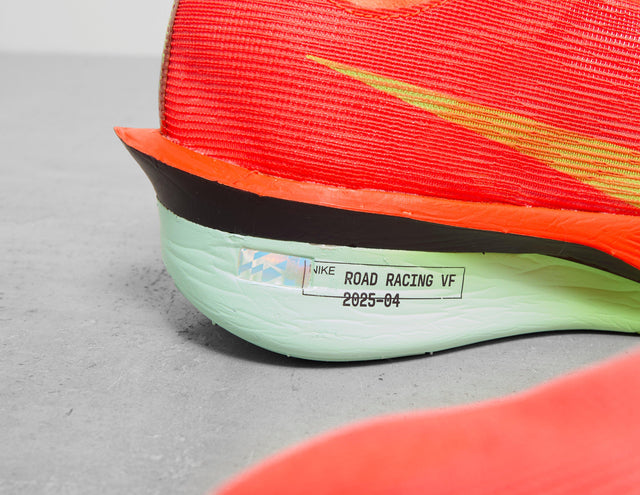 !W VAPORFLY N% RED/GRN/RE