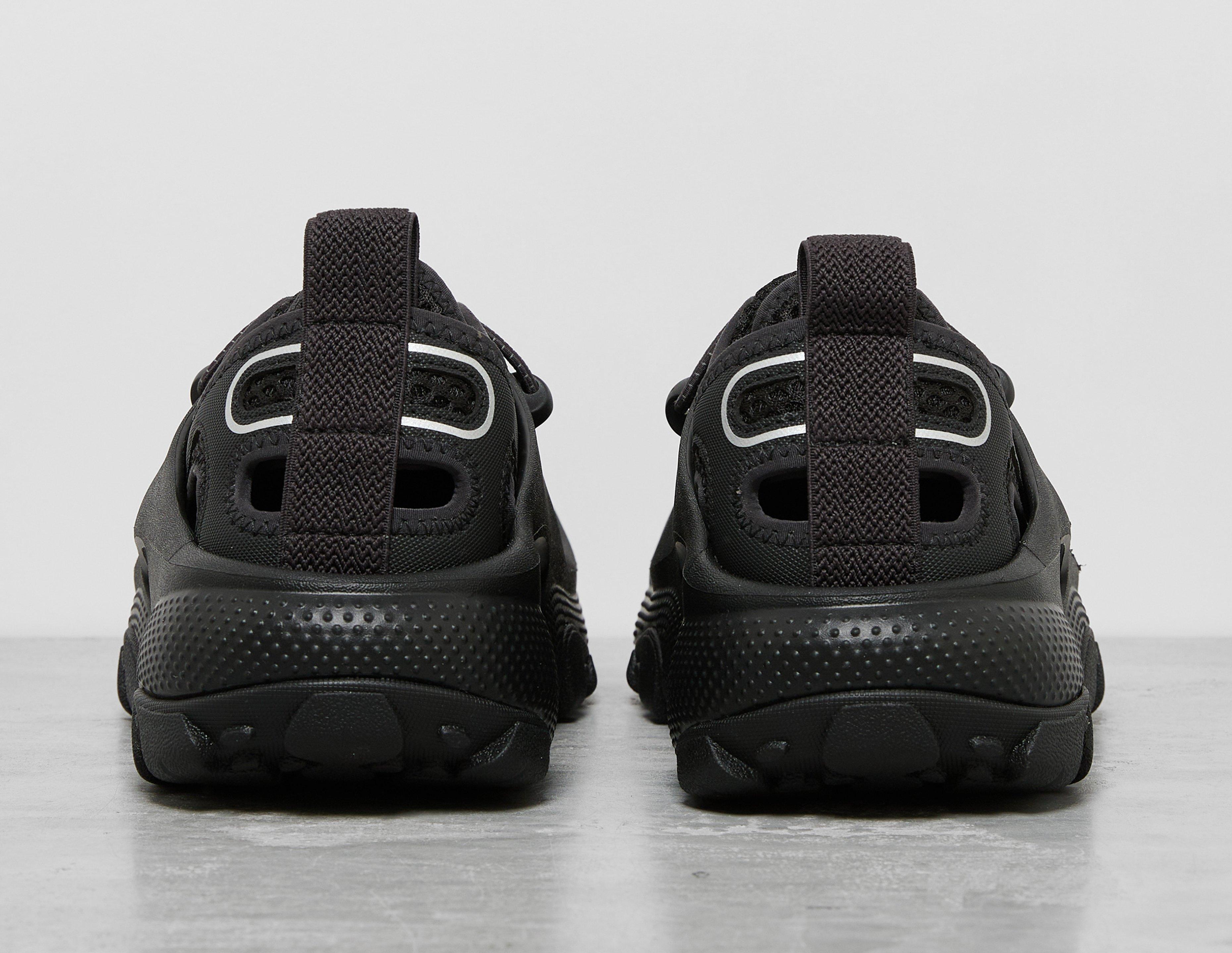 Black Crocs Trail Break 2