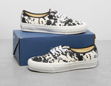AUTH COW WHT/BLK