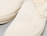 !SLIP ON NEIGH WHT/WHT
