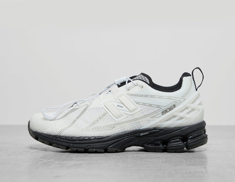 1906 NS WHT/WHT/BLK