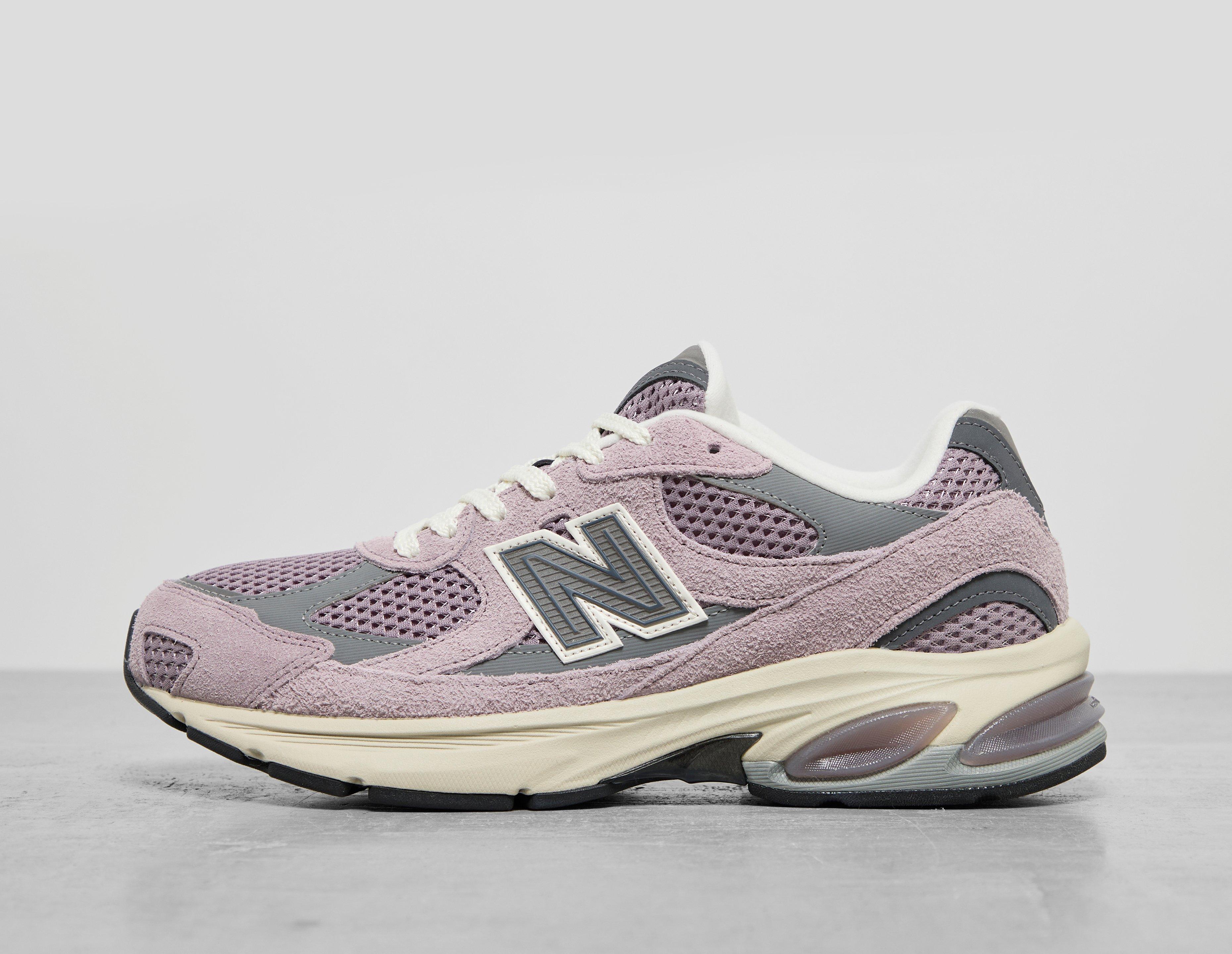 Pink New Balance ABZORB 2010