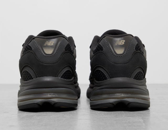 2010 BLK/BLK/GRY
