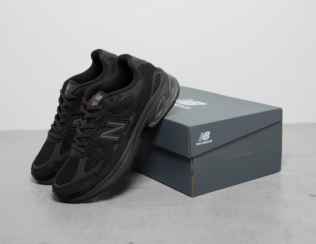 2010 BLK/BLK/GRY