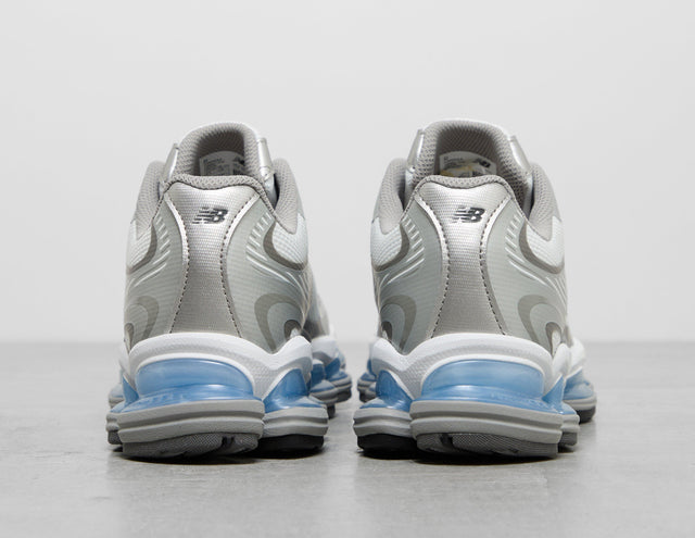 !2000 AD WHT/GRY/WHT'