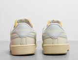 CLUB C REV LTH WHT/GRY