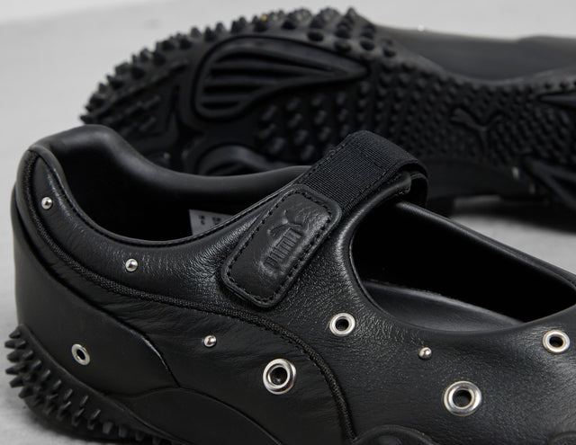 MOSTRO FEY STUDS BLK/BLK