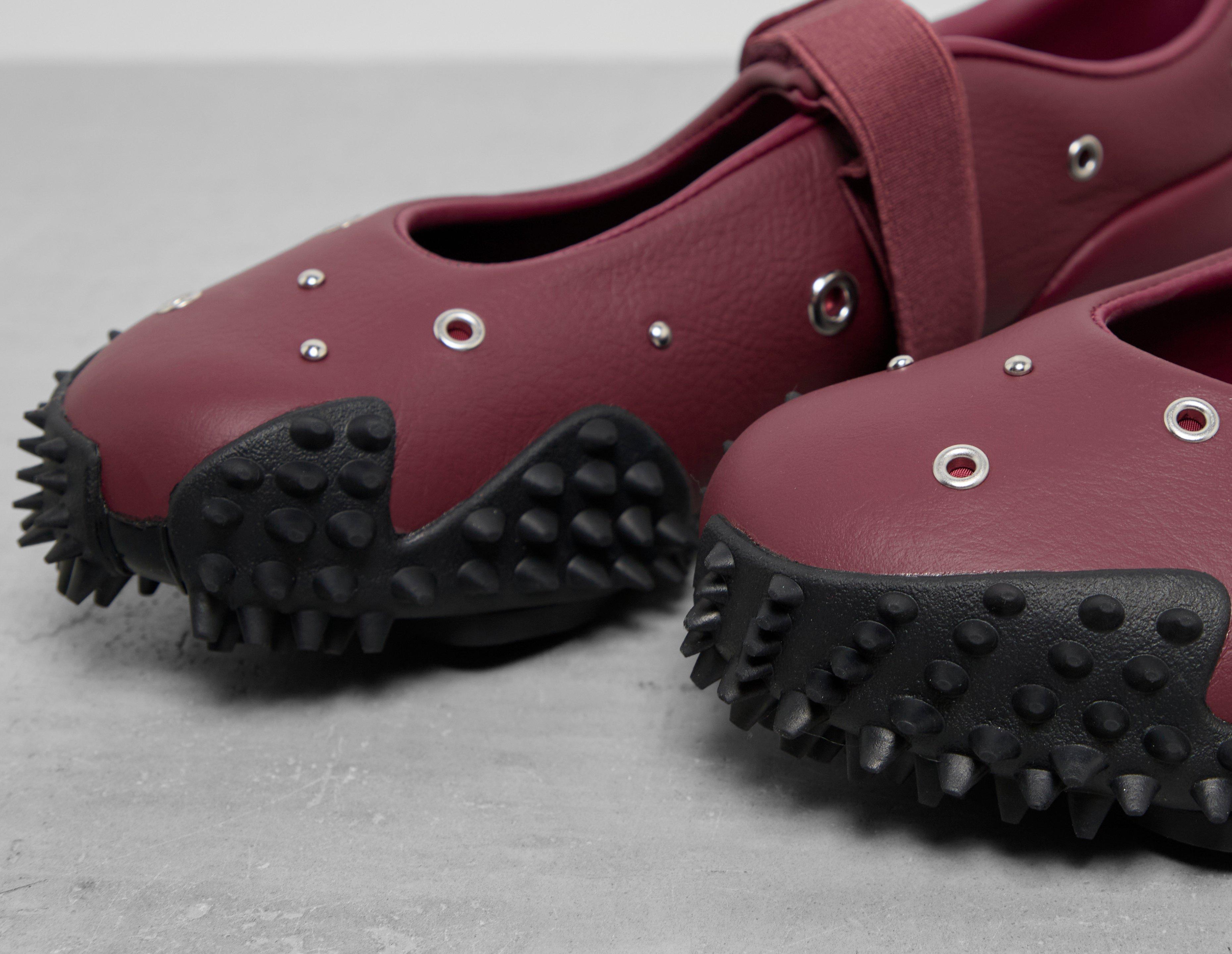 【PUMA】MOSTRO FEY STUDS Black Sports shoes 