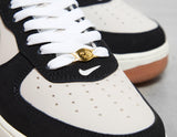 AF1 CAMO SWOOSH BLK/WHT