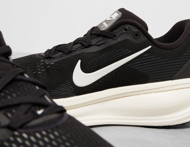 VOMERO 18 BLK/SAIL/SAIL