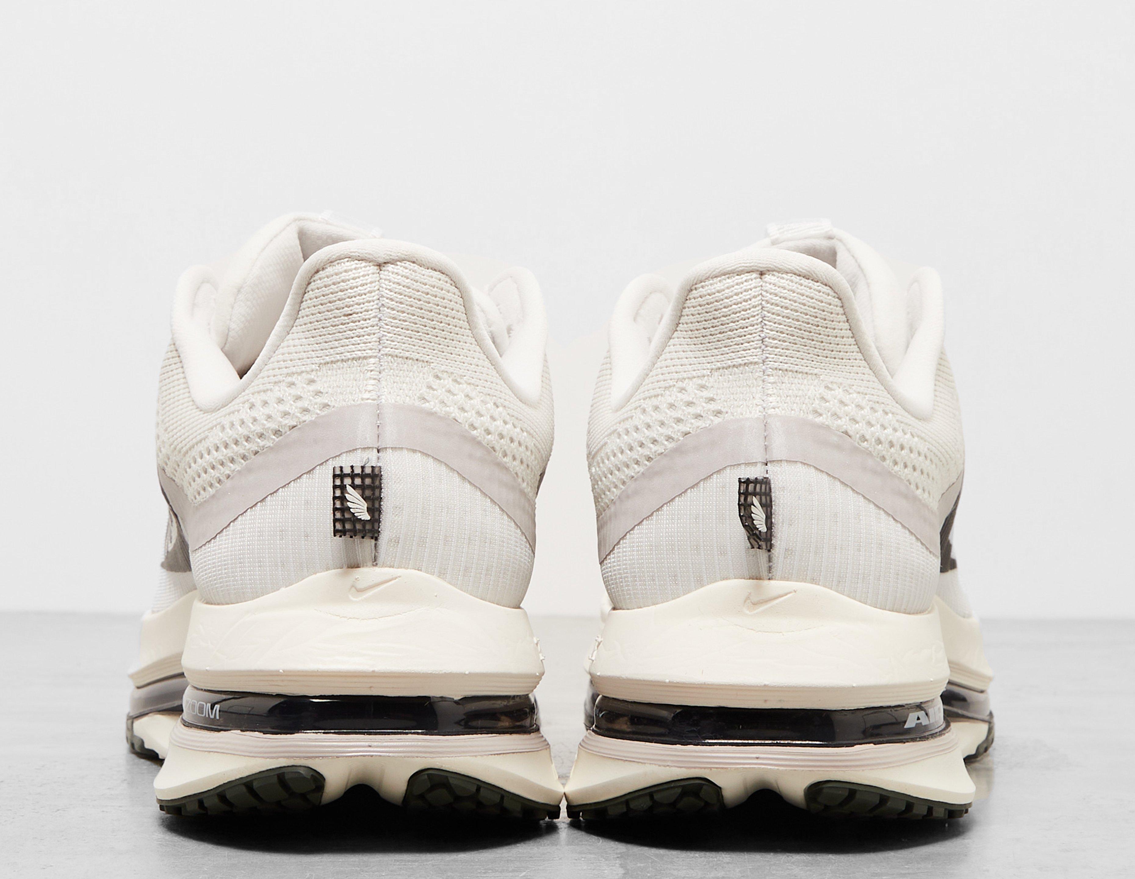 nike pegasus men white