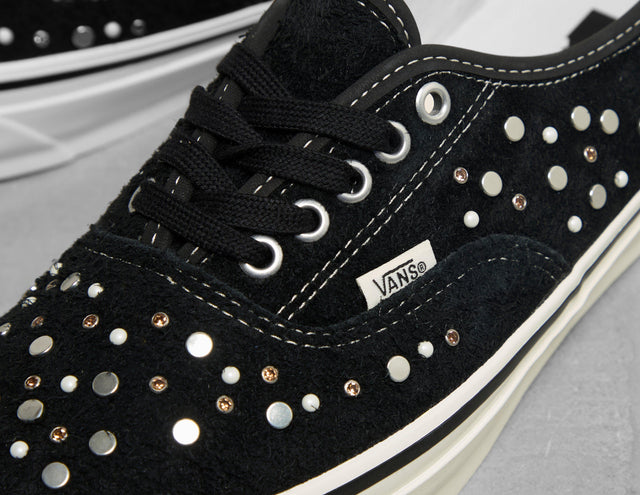 AUTHETIC BEADS BLK/.WHT