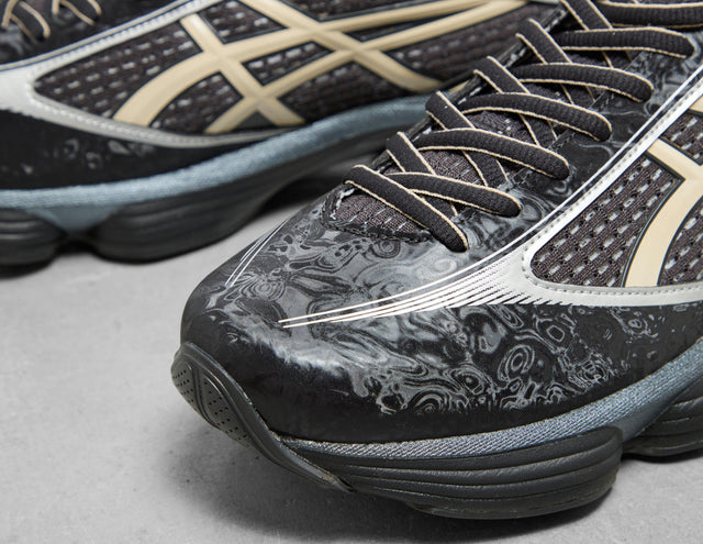 US6-S GEL KIN FLU BLK/GRY