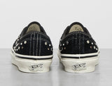 AUTHENTIC BEADS BLK/.WHT