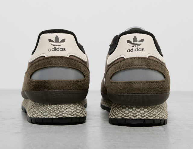 !NY II OUTDR SPZL KHK/WHT