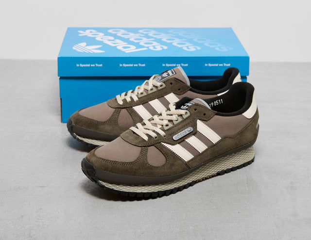 !NY II OUTDR SPZL KHK/WHT