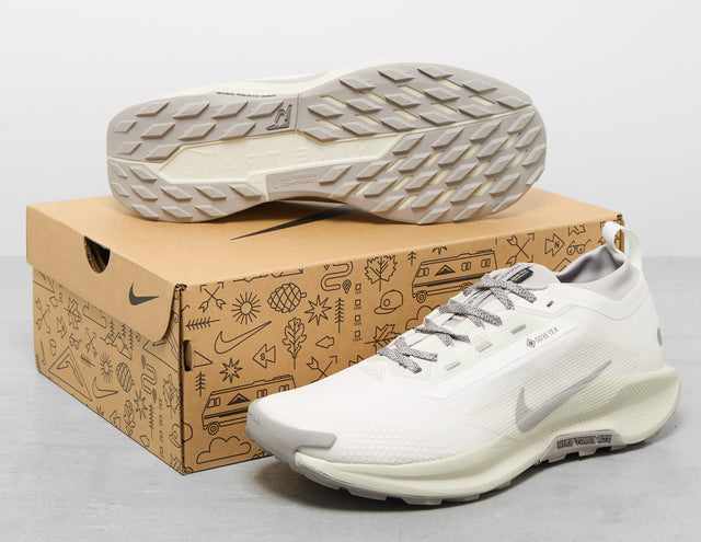 PEG TR 5 GTX GS WHT/GRY