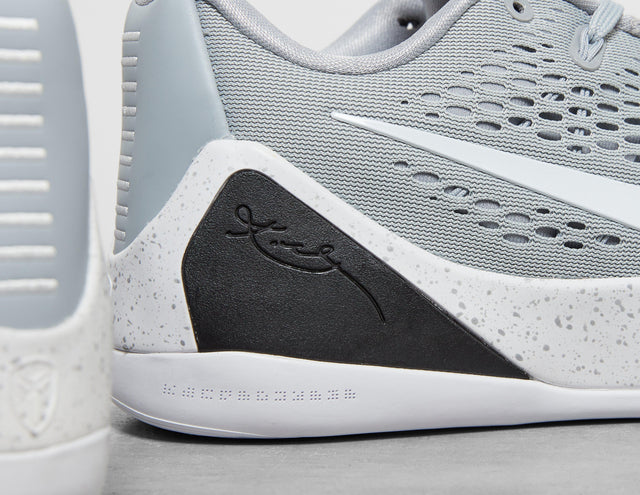 Kobe 9 EM Low Protro