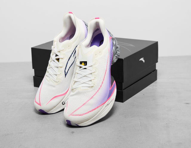 !C10 PRO WHT/PURP