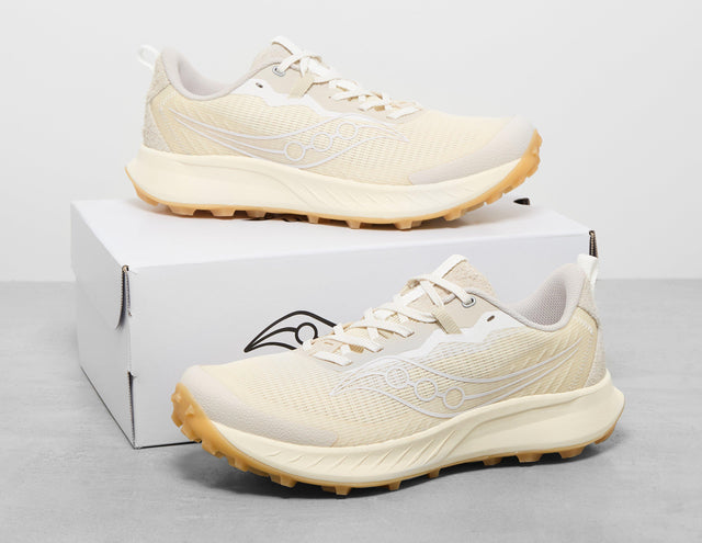 !PEREGRINE 15 316 WHT/CRM